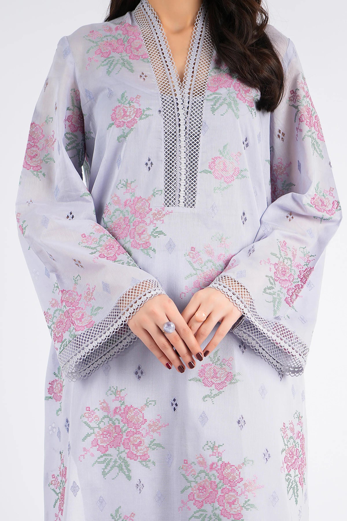 Bareeze Embroidered Lawn 3pc with Embroidered Crinkle Chiffon dupatta- BS2296