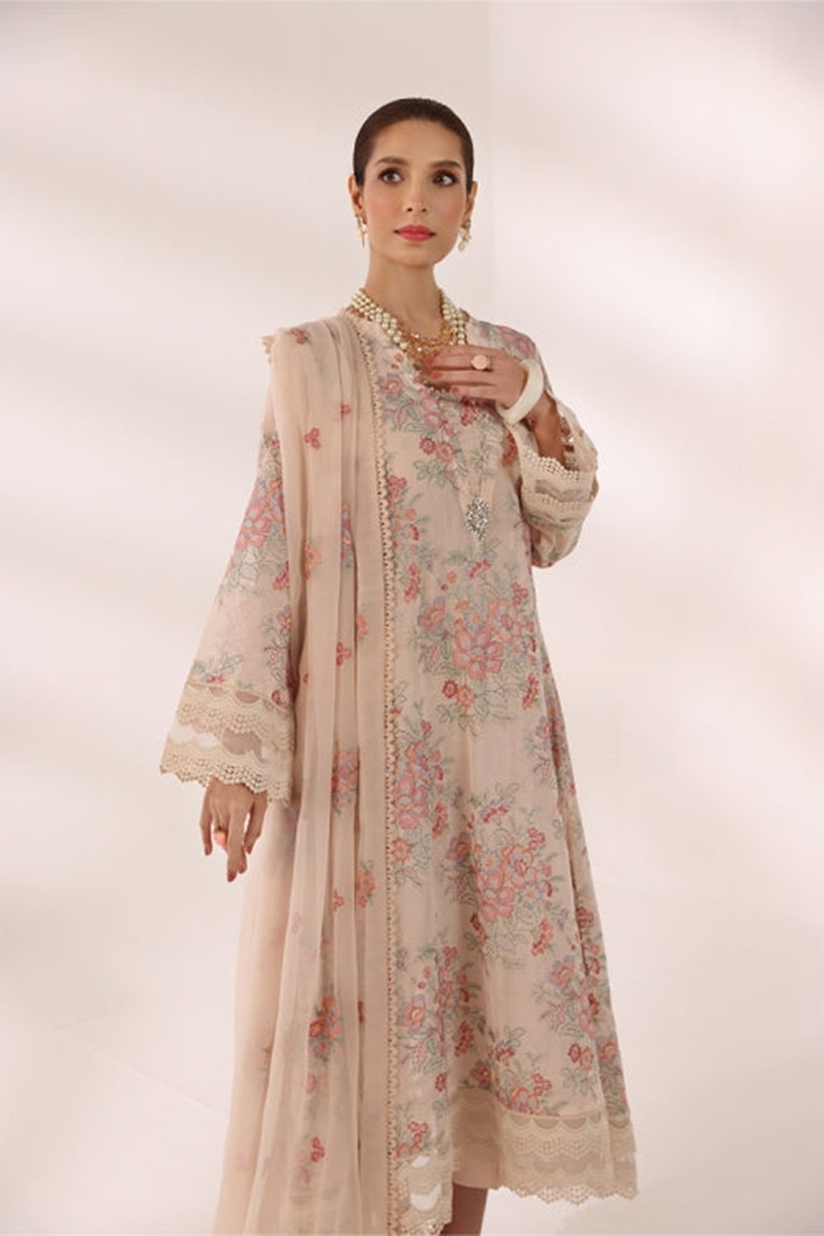 Bareeze Embroidered Lawn 3pc with Embroidered Chiffon Dupatta- BS1991