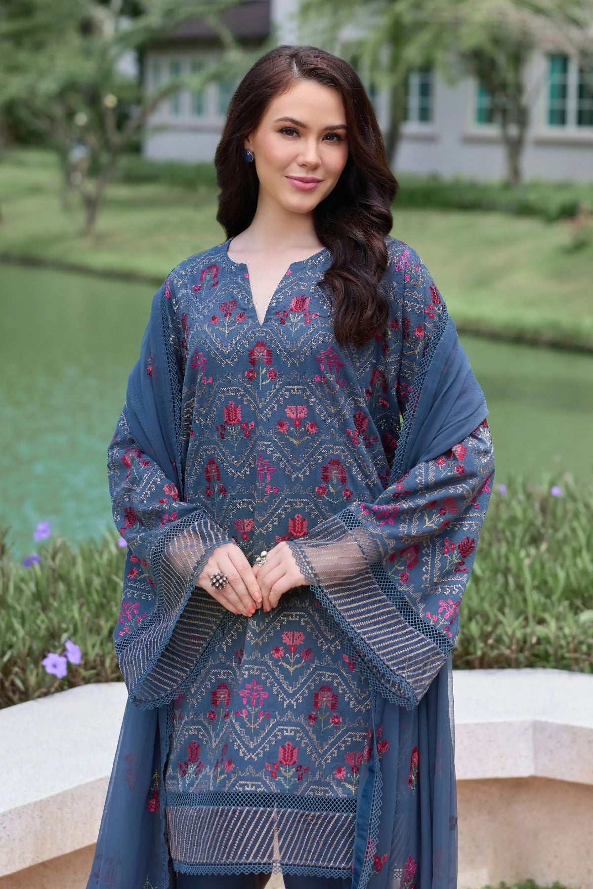 Bareeze 3PC Embroidered Karandi Suit with Embroidered Karandi Shwal -BS2307