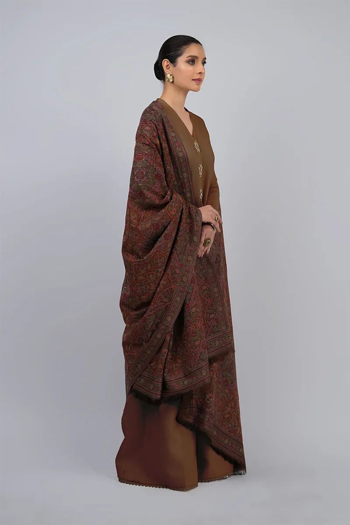 Bareeze 3PC  Dhanak Suit with Heavy Embroidered Shawal -BS2063