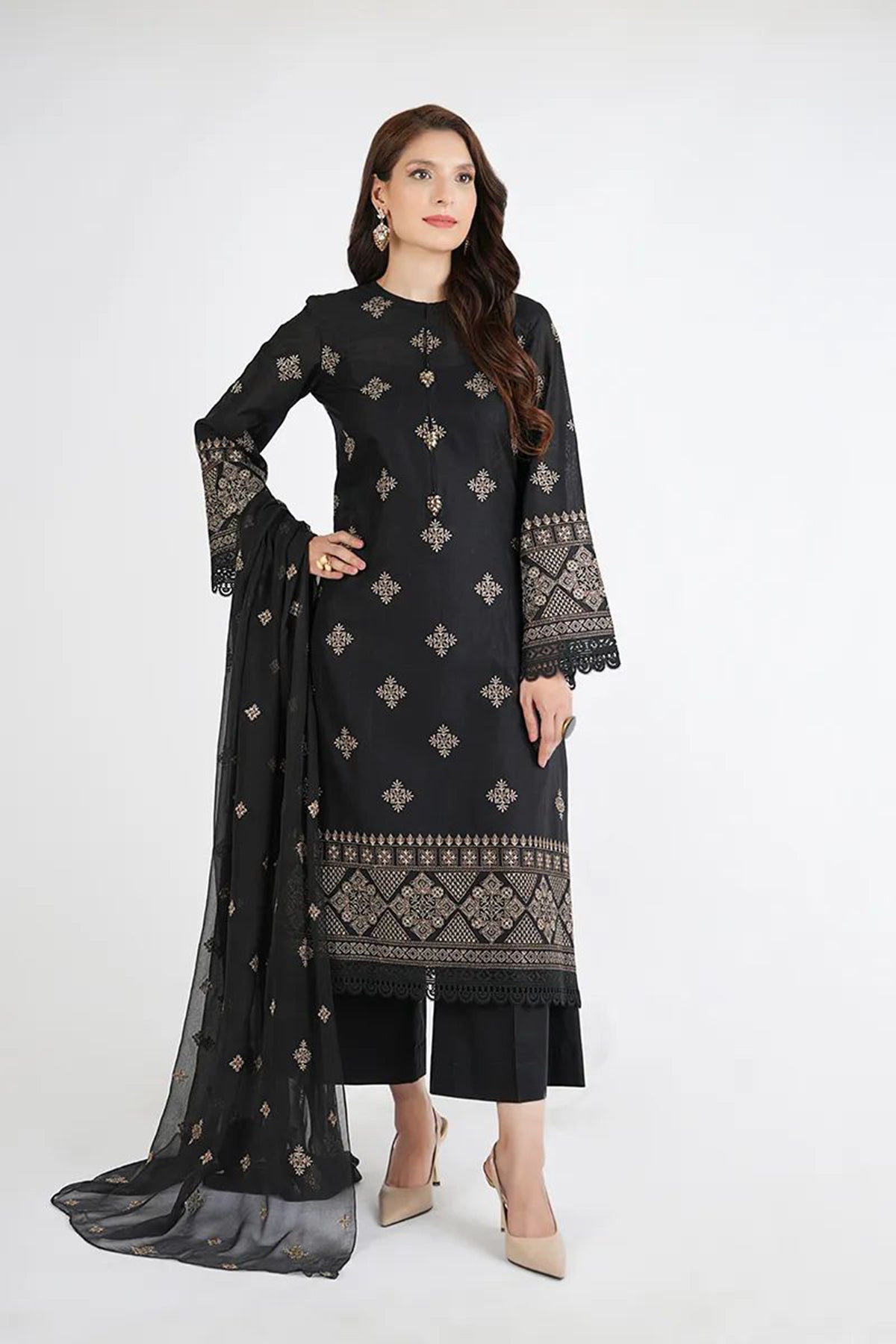 Bareeze 3PC Embroidered karandi Suit with Embroidered Shwal -BS2075