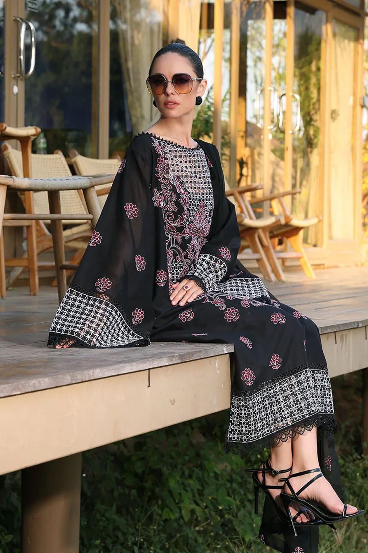 Bareeze 3PC Embroidered karandi Suit with Embroidered Shwal -BS2074