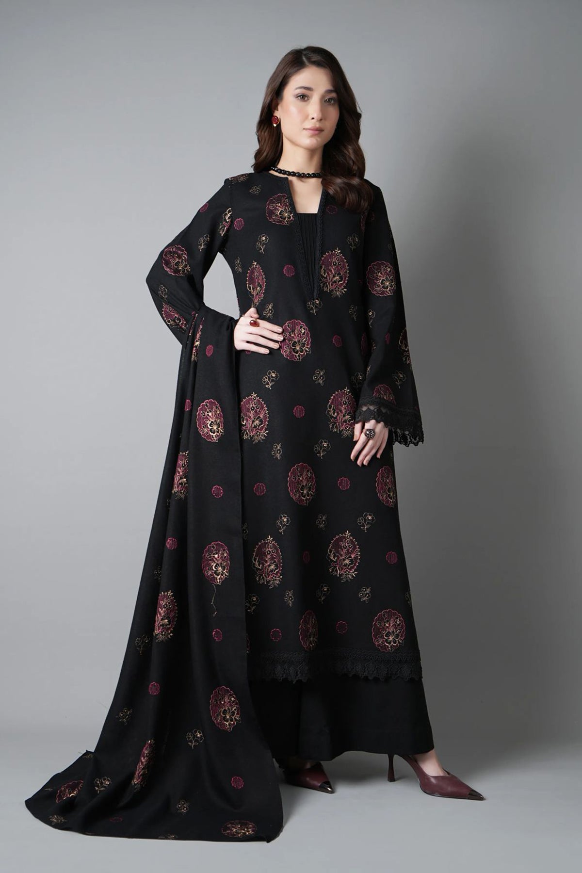 Bareeze 3PC Embroidered Dhanak Suit with Embroidered Shwal -BS2146